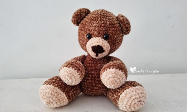 Amigurumi Teddy Bear Crocheted with Velvet Yarn — Cute as Cute Can Be! — Free Pattern!